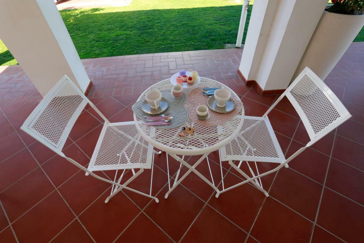 L'Ippocampo Guest House Sabaudia Eksteriør billede